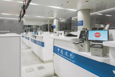 浦東機場衛(wèi)星廳出入境&ldquo;通關秘籍&rdquo;來啦！輕松享受高效通關服務